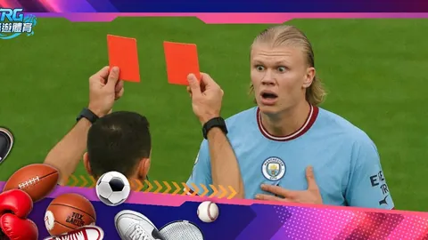 小学生“游泳自救，全面普及”。